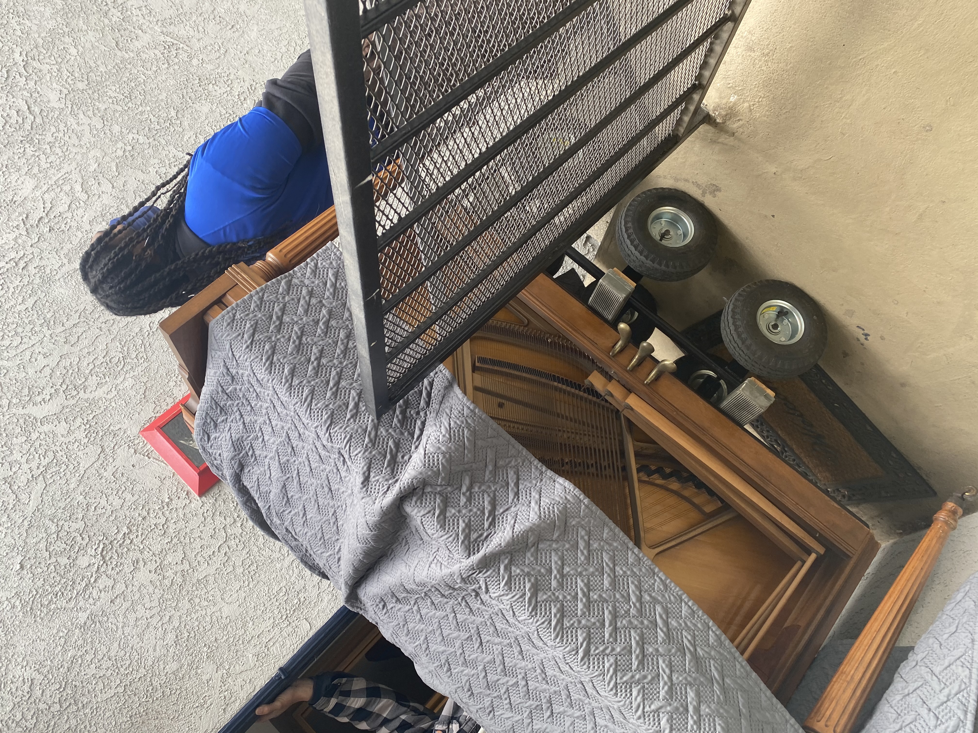 Expert labor-only movers in CA Professional labor helpers in Garden Grove
